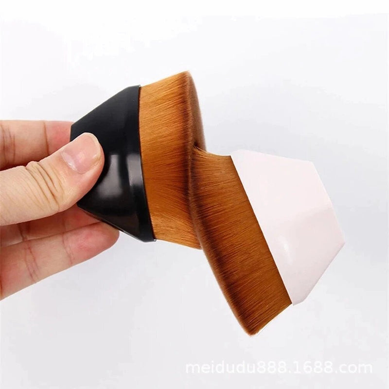 High Density Hexagon Seamless Foundation Brush